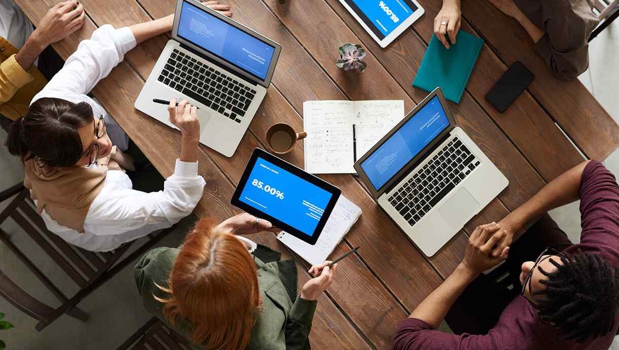 https://aziontechnologies.com/wp-content/uploads/2023/11/inner_service_13.jpg